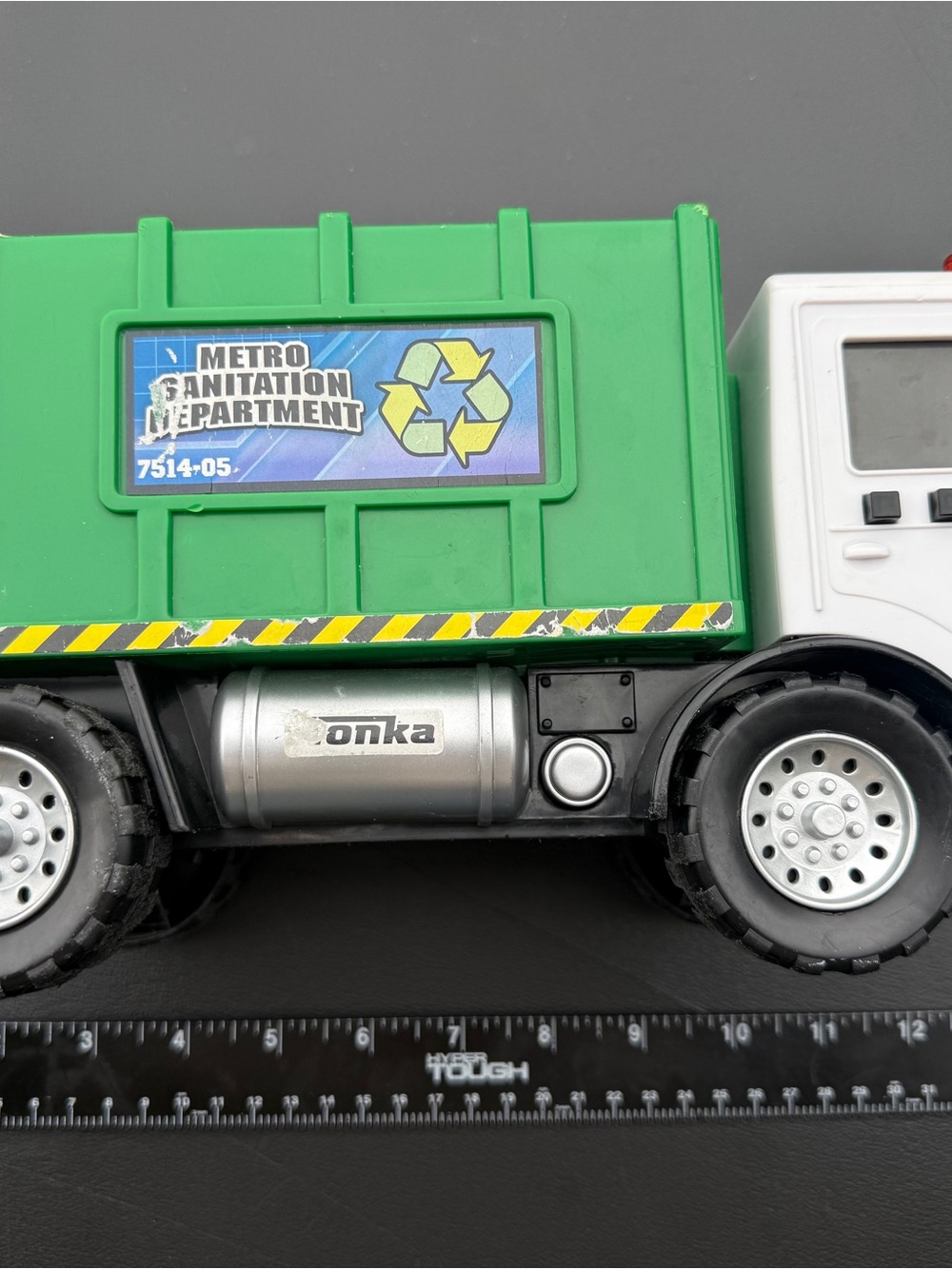 Tonka Green and White Metro Sanitation Truck Toy